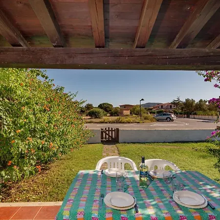 Trilocale Le Canne 6 Posti Letto Con Giardino Apartment San Teodoro (Sardinia)