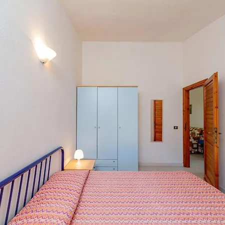 Trilocale Le Canne 6 Posti Letto Con Giardino